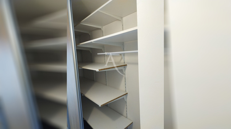 Ma-Cabane - Location Appartement THIAIS, 47 m²