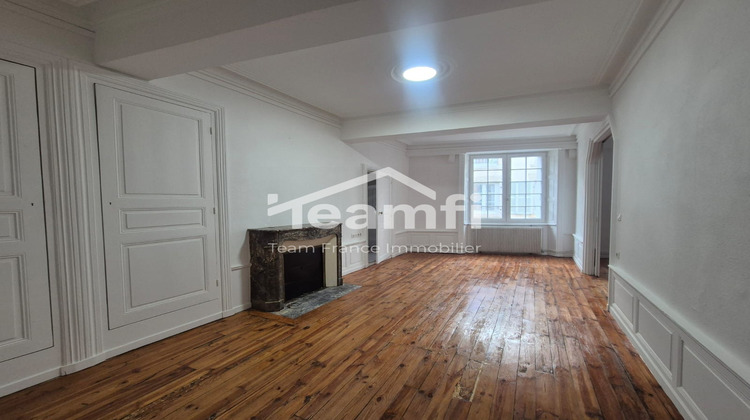 Ma-Cabane - Location Appartement Thiers, 84 m²
