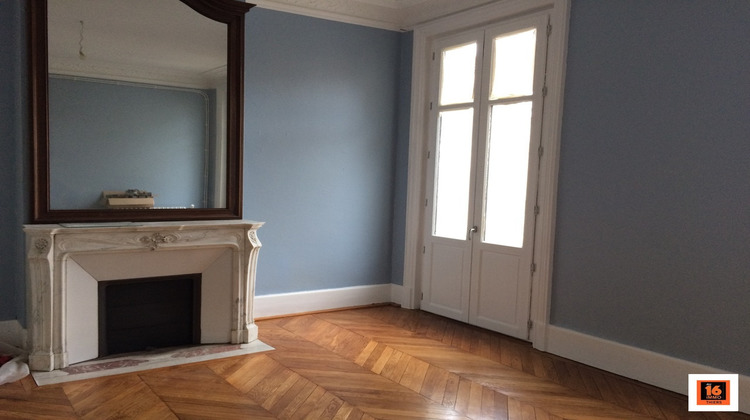 Ma-Cabane - Location Appartement Thiers, 160 m²