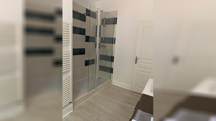 Ma-Cabane - Location Appartement THIERS, 87 m²