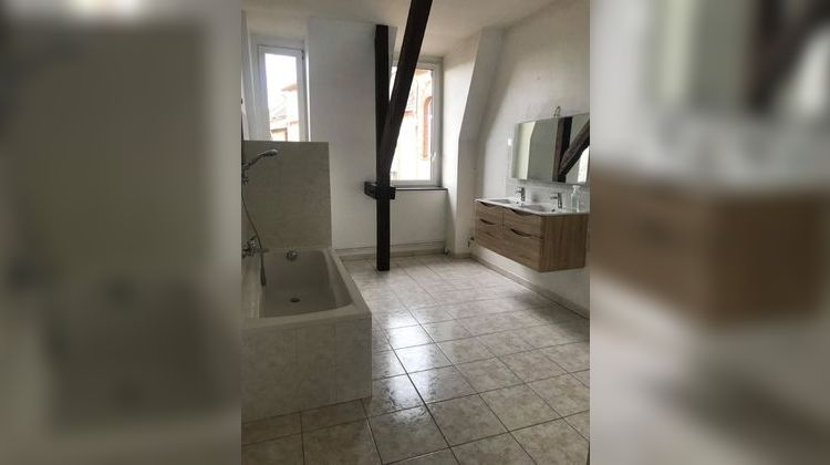 Ma-Cabane - Location Appartement THIONVILLE, 147 m²