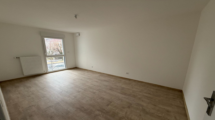 Ma-Cabane - Location Appartement THONON-LES-BAINS, 65 m²