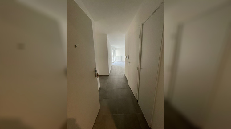 Ma-Cabane - Location Appartement THONON-LES-BAINS, 67 m²