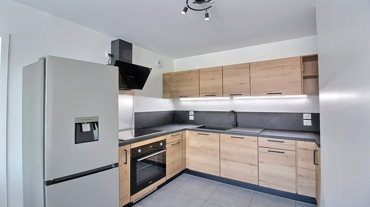 Ma-Cabane - Location Appartement THONON-LES-BAINS, 44 m²