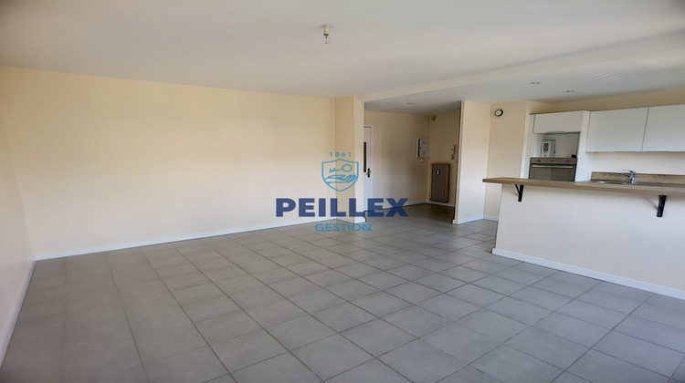 Ma-Cabane - Location Appartement THONON-LES-BAINS, 68 m²