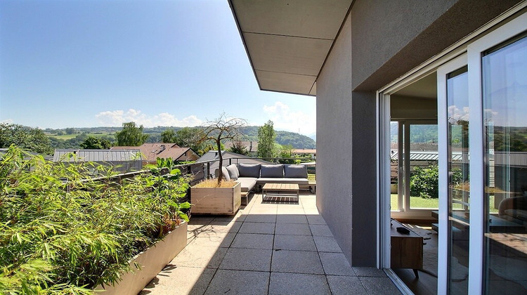 Ma-Cabane - Location Appartement THONON-LES-BAINS, 74 m²