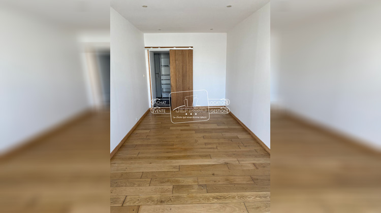 Ma-Cabane - Location Appartement THOUARE-SUR-LOIRE, 94 m²