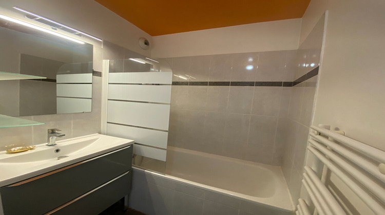 Ma-Cabane - Location Appartement TIGERY, 68 m²