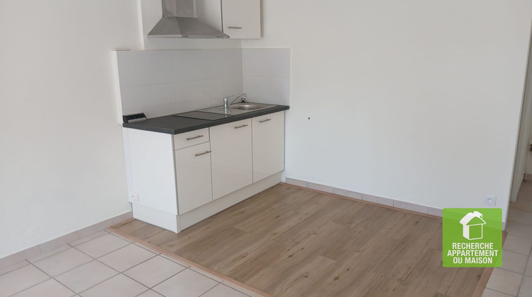 Ma-Cabane - Location Appartement TIGNIEU-JAMEYZIEU, 30 m²
