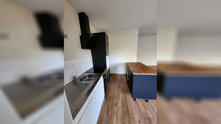 Ma-Cabane - Location Appartement TINQUEUX, 54 m²