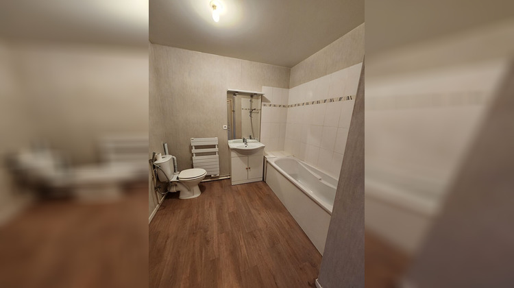 Ma-Cabane - Location Appartement TINQUEUX, 54 m²