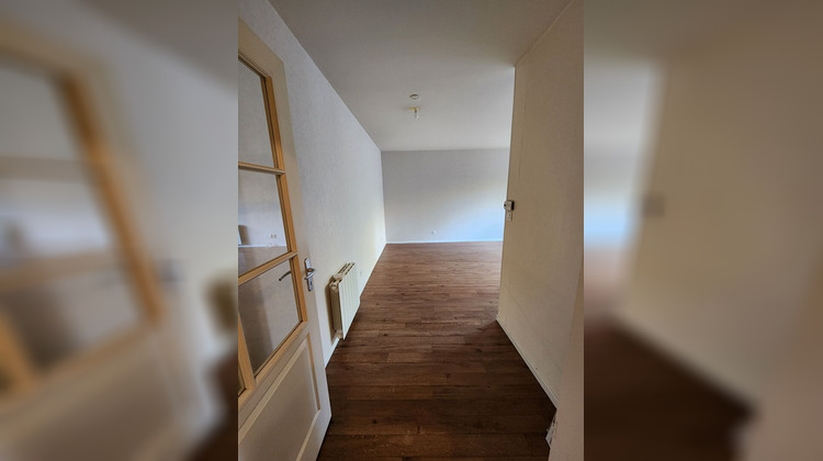 Ma-Cabane - Location Appartement TINQUEUX, 54 m²