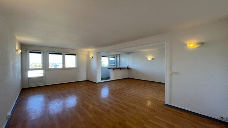 Ma-Cabane - Location Appartement TINQUEUX, 69 m²