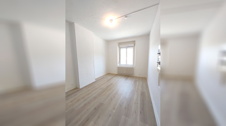 Ma-Cabane - Location Appartement TINQUEUX, 20 m²