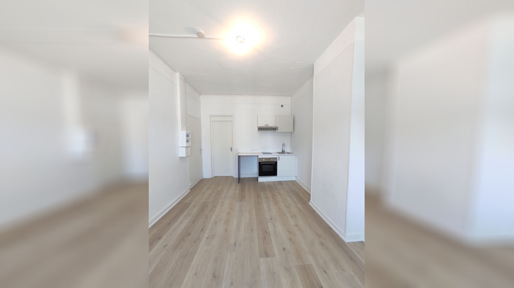 Ma-Cabane - Location Appartement TINQUEUX, 20 m²