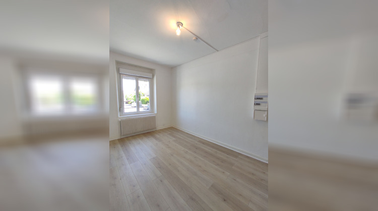Ma-Cabane - Location Appartement TINQUEUX, 20 m²