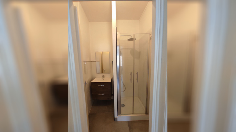Ma-Cabane - Location Appartement TINQUEUX, 20 m²