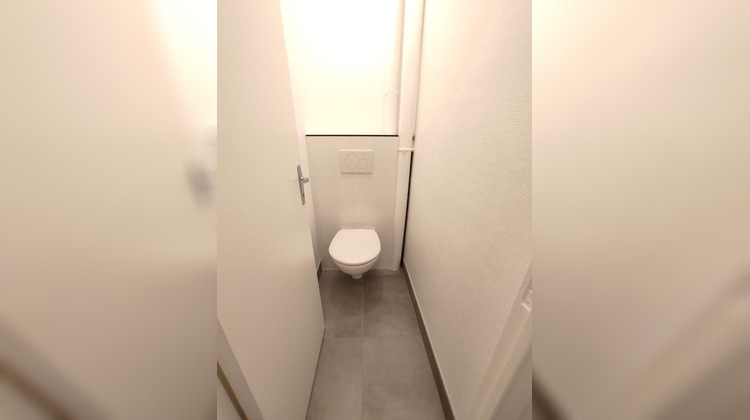Ma-Cabane - Location Appartement TINQUEUX, 20 m²