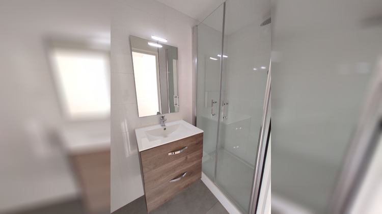 Ma-Cabane - Location Appartement TINQUEUX, 37 m²