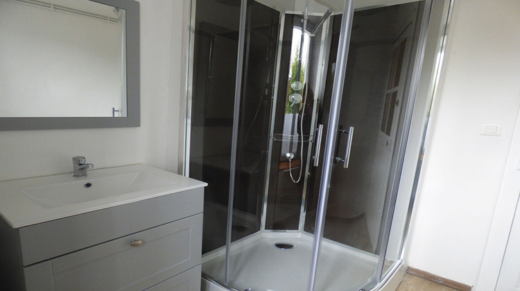 Ma-Cabane - Location Appartement TINTENIAC, 51 m²