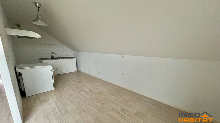 Ma-Cabane - Location Appartement TINTENIAC, 45 m²