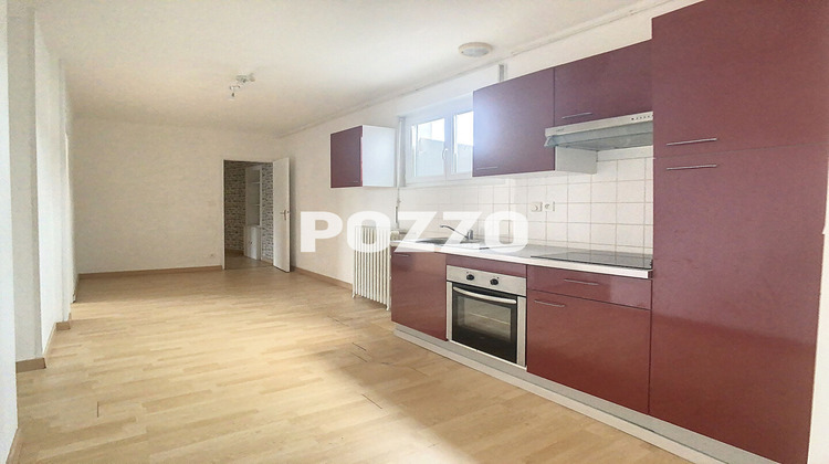 Ma-Cabane - Location Appartement TORIGNI-SUR-VIRE, 119 m²