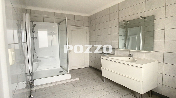 Ma-Cabane - Location Appartement TORIGNI-SUR-VIRE, 119 m²