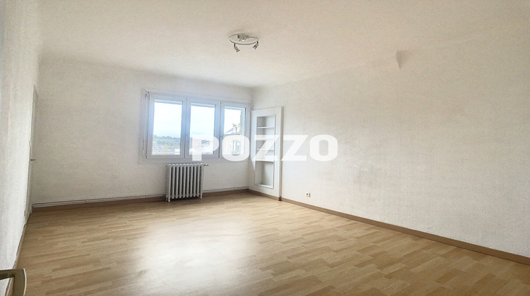 Ma-Cabane - Location Appartement TORIGNI-SUR-VIRE, 119 m²