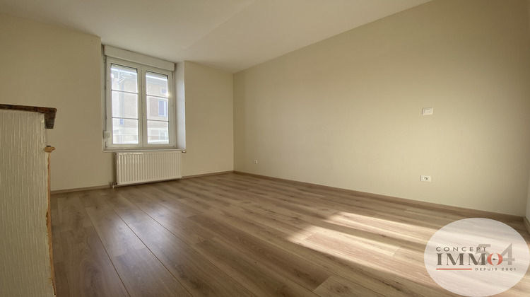 Ma-Cabane - Location Appartement Toul, 64 m²