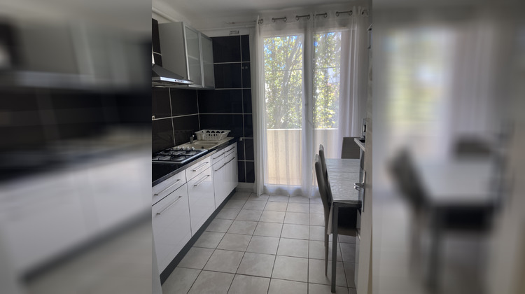 Ma-Cabane - Location Appartement Toulon, 51 m²