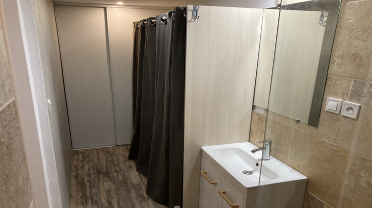 Ma-Cabane - Location Appartement Toulon, 24 m²