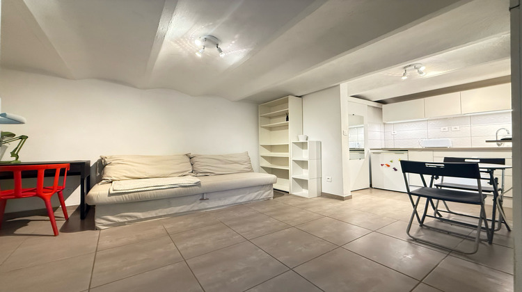 Ma-Cabane - Location Appartement Toulon, 20 m²