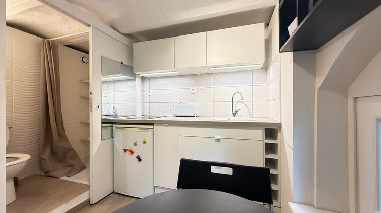 Ma-Cabane - Location Appartement Toulon, 20 m²