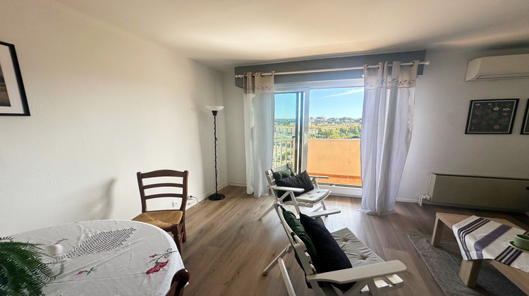 Ma-Cabane - Location Appartement Toulon, 30 m²