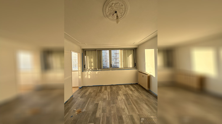 Ma-Cabane - Location Appartement Toulon, 70 m²