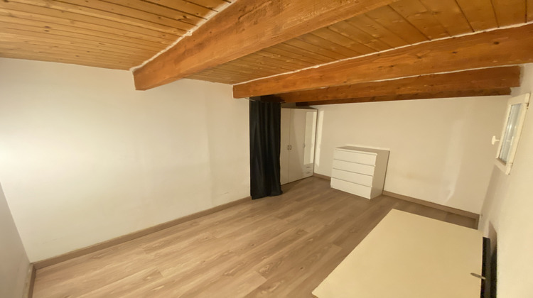 Ma-Cabane - Location Appartement Toulon, 76 m²