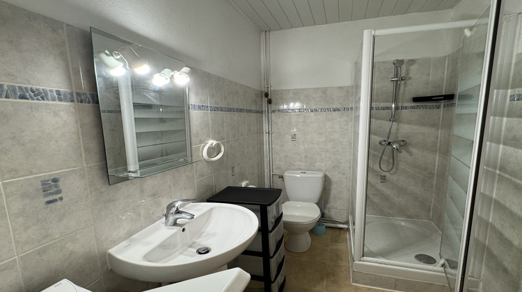 Ma-Cabane - Location Appartement Toulon, 30 m²