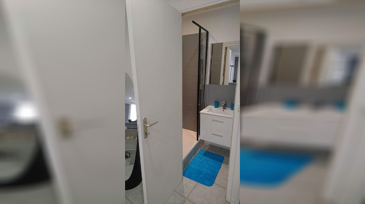 Ma-Cabane - Location Appartement Toulon, 25 m²