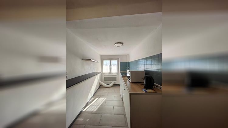 Ma-Cabane - Location Appartement Toulon, 29 m²