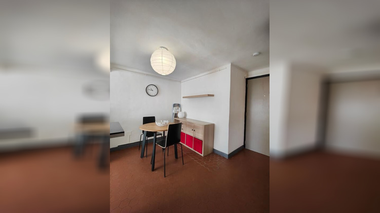 Ma-Cabane - Location Appartement Toulon, 29 m²