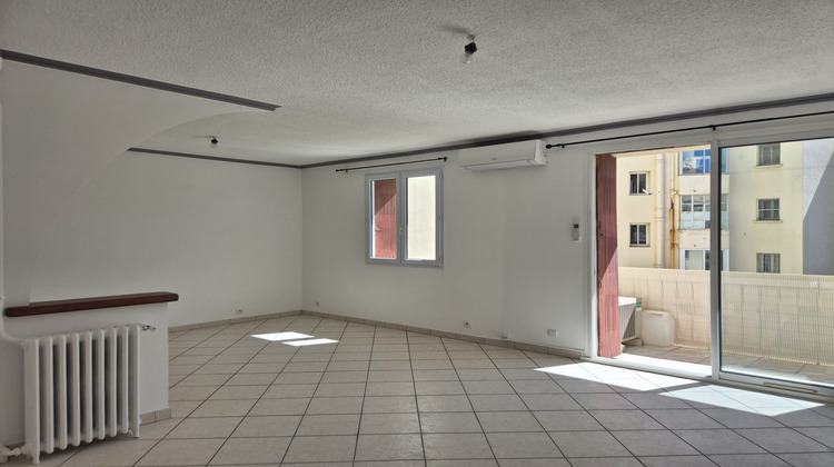 Ma-Cabane - Location Appartement Toulon, 70 m²