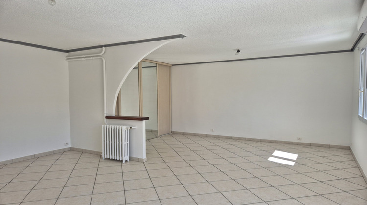 Ma-Cabane - Location Appartement Toulon, 70 m²