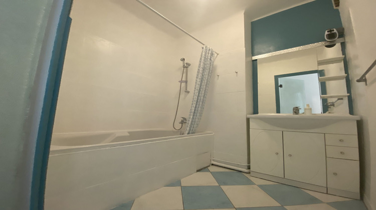 Ma-Cabane - Location Appartement Toulon, 67 m²