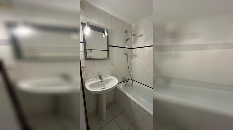 Ma-Cabane - Location Appartement Toulon, 43 m²