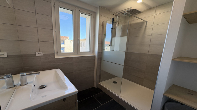 Ma-Cabane - Location Appartement Toulon, 59 m²