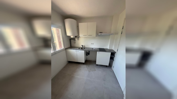 Ma-Cabane - Location Appartement Toulon, 25 m²