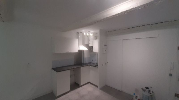 Ma-Cabane - Location Appartement Toulon, 30 m²