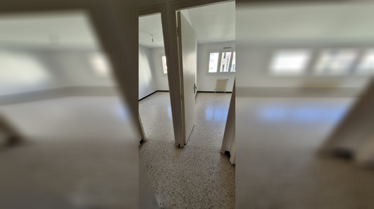 Ma-Cabane - Location Appartement Toulon, 67 m²