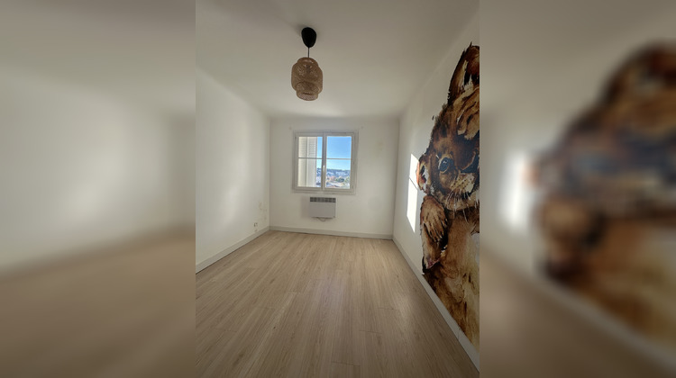 Ma-Cabane - Location Appartement Toulon, 59 m²