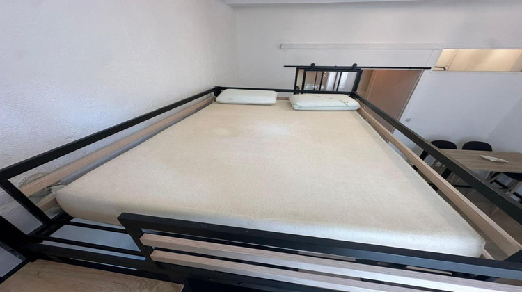 Ma-Cabane - Location Appartement TOULON, 30 m²